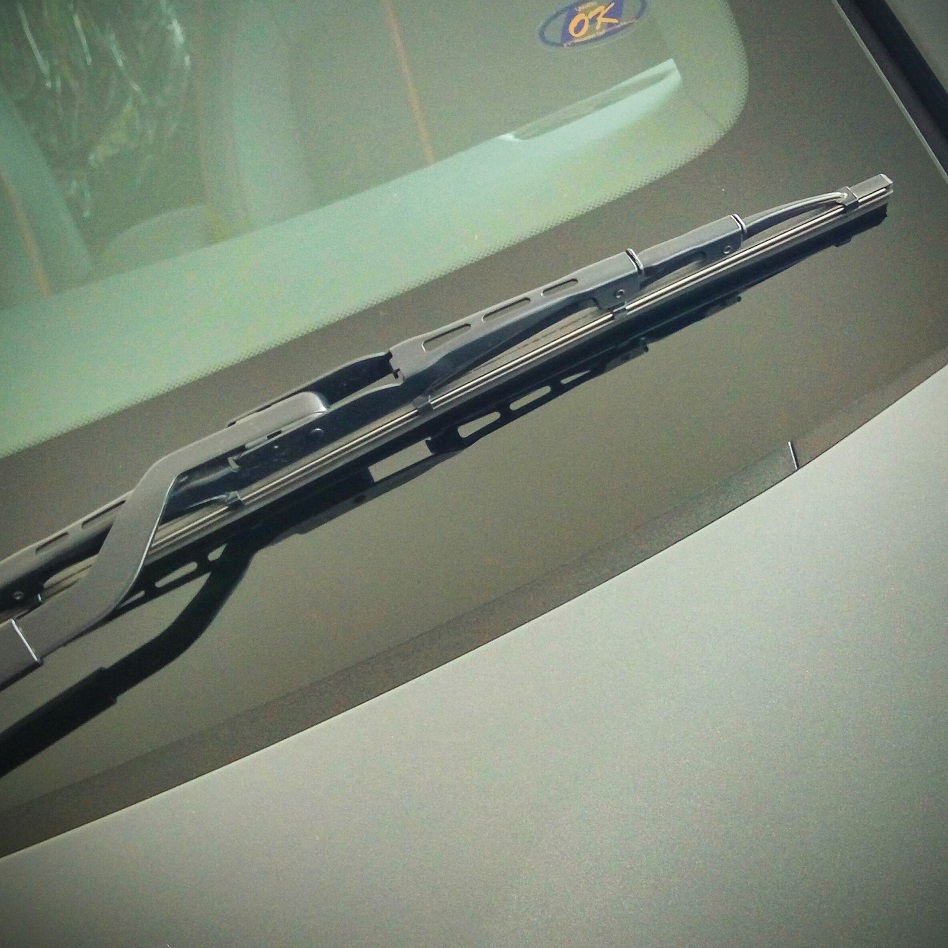 Cek Bilah Wiper Saat Musim Hujan Tiba