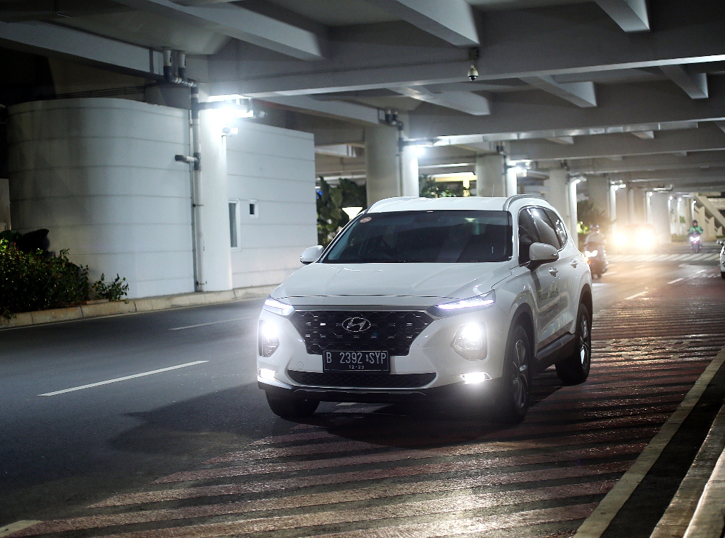 Perbedaan Fungsi Fog Lamp dan DRL