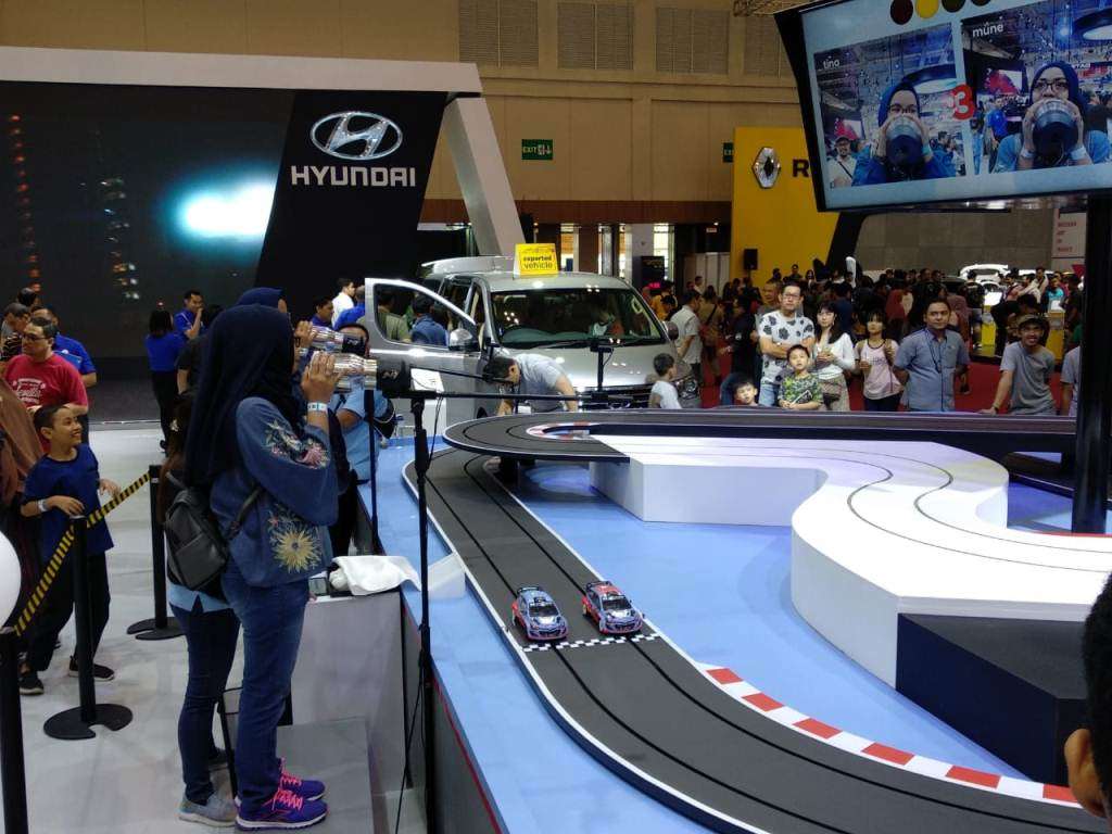 Berteriak Sekencangnya di Booth Hyundai GIIAS 2019 