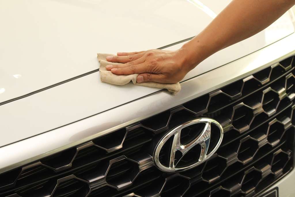 Punya Mobil Warna Putih, Begini Cara Merawatnya