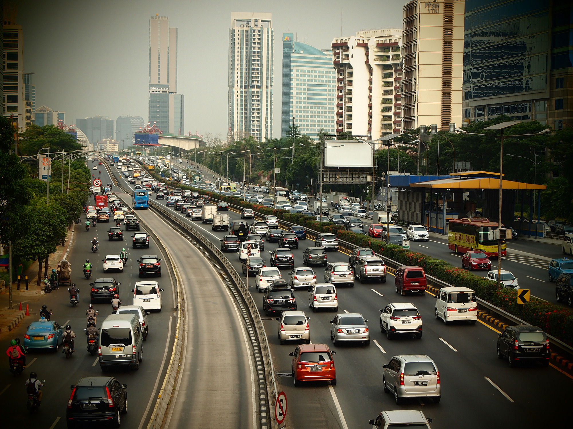 Pengaruh Ganjil Genap Terhadap Lalu Lintas