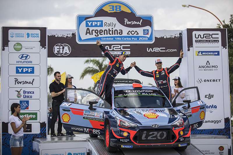 Tim WRC Hyundai Harus Puas di Podium Kedua dan Ketiga