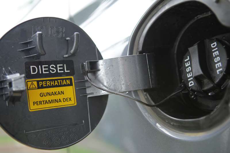 Tips Memilih Bahan Bakar Yang Tepat Untuk Mobil