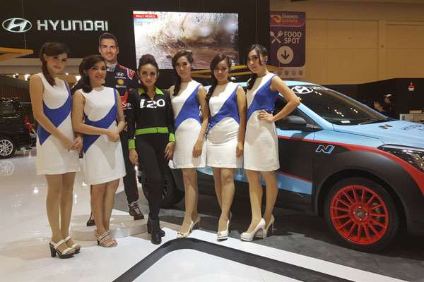 Halo, Kami Di Sini Untuk Anda!