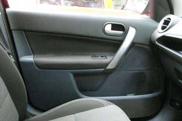 Bersih-Bersih Mobil? Ini Tempat Yang Enggak Boleh Kelewat!