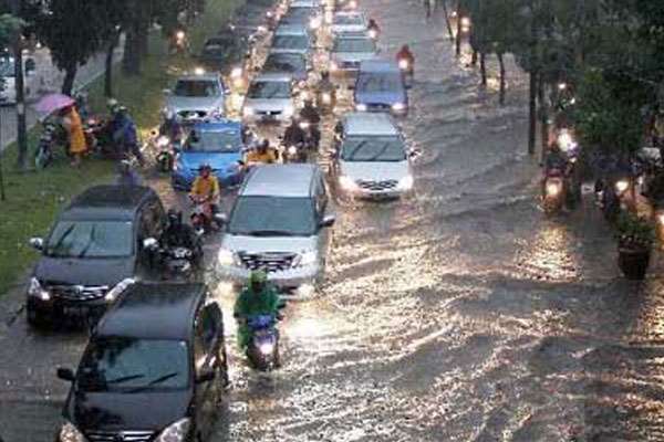 Teknik Aman Libas Genangan