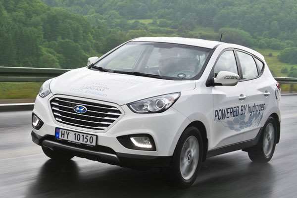 Test Hyundai ix35, 2500 Km, 5 Hari 5 Negara