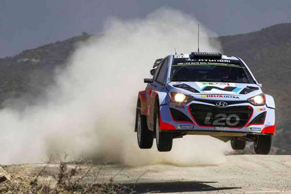 Bahasa Co-Driver Rally = Kesuksesan Pereli