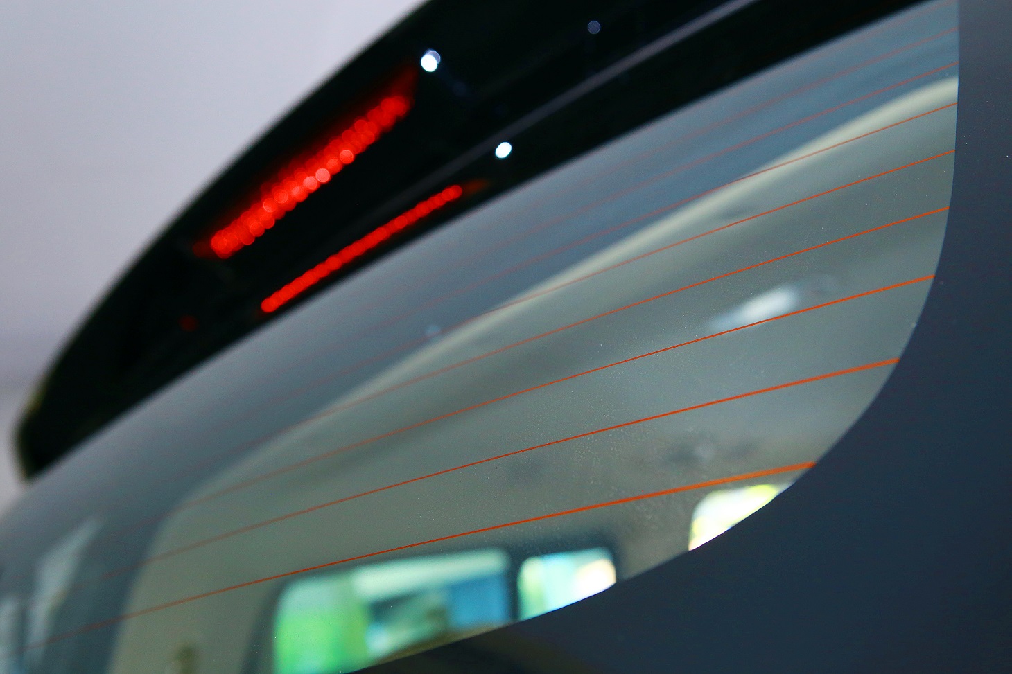 Mengenal Seberapa Penting Fungsi Defogger di Mobil