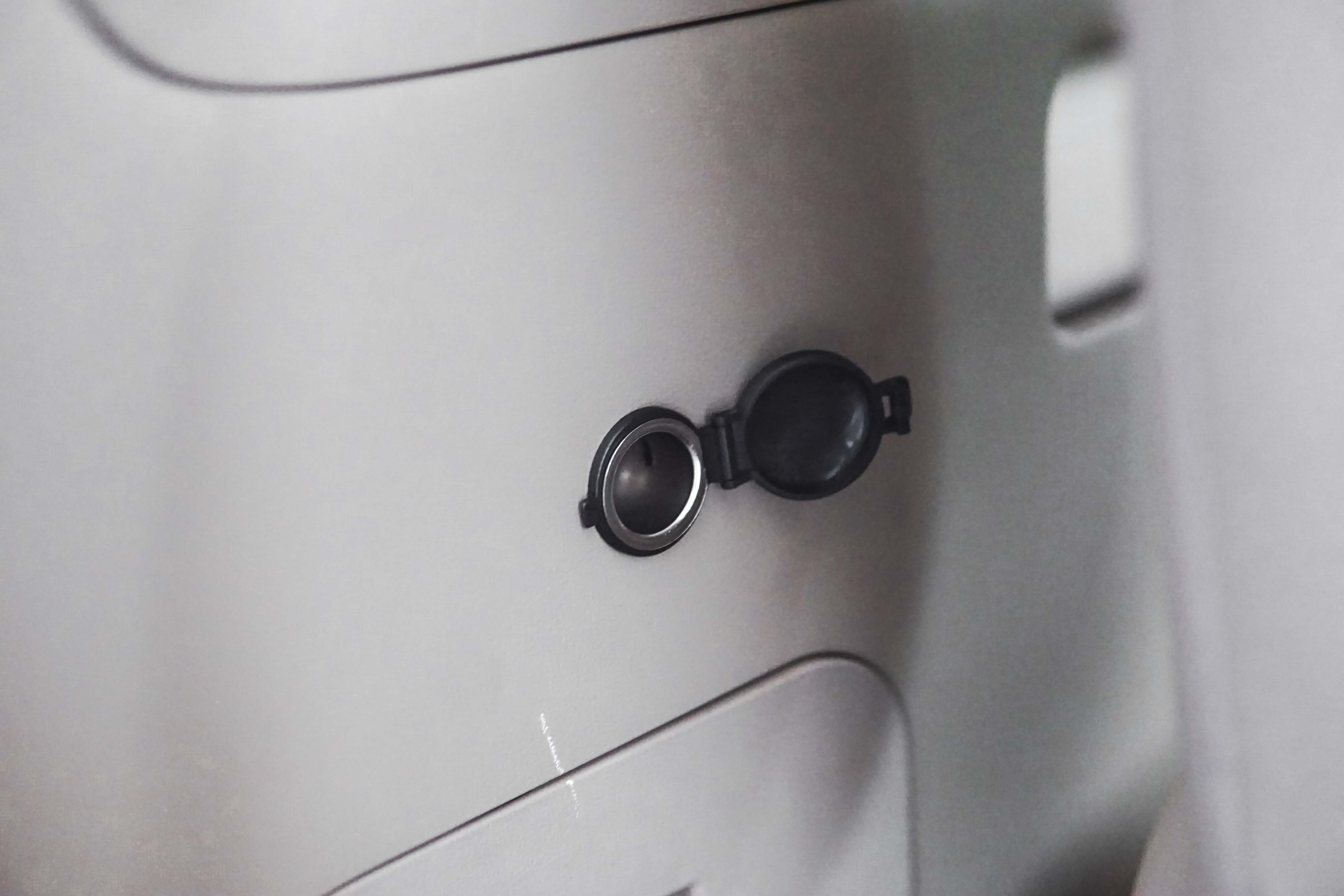 Guna Power Outlet Pada Bagasi Hyundai Palisade Dan Hyundai H-1