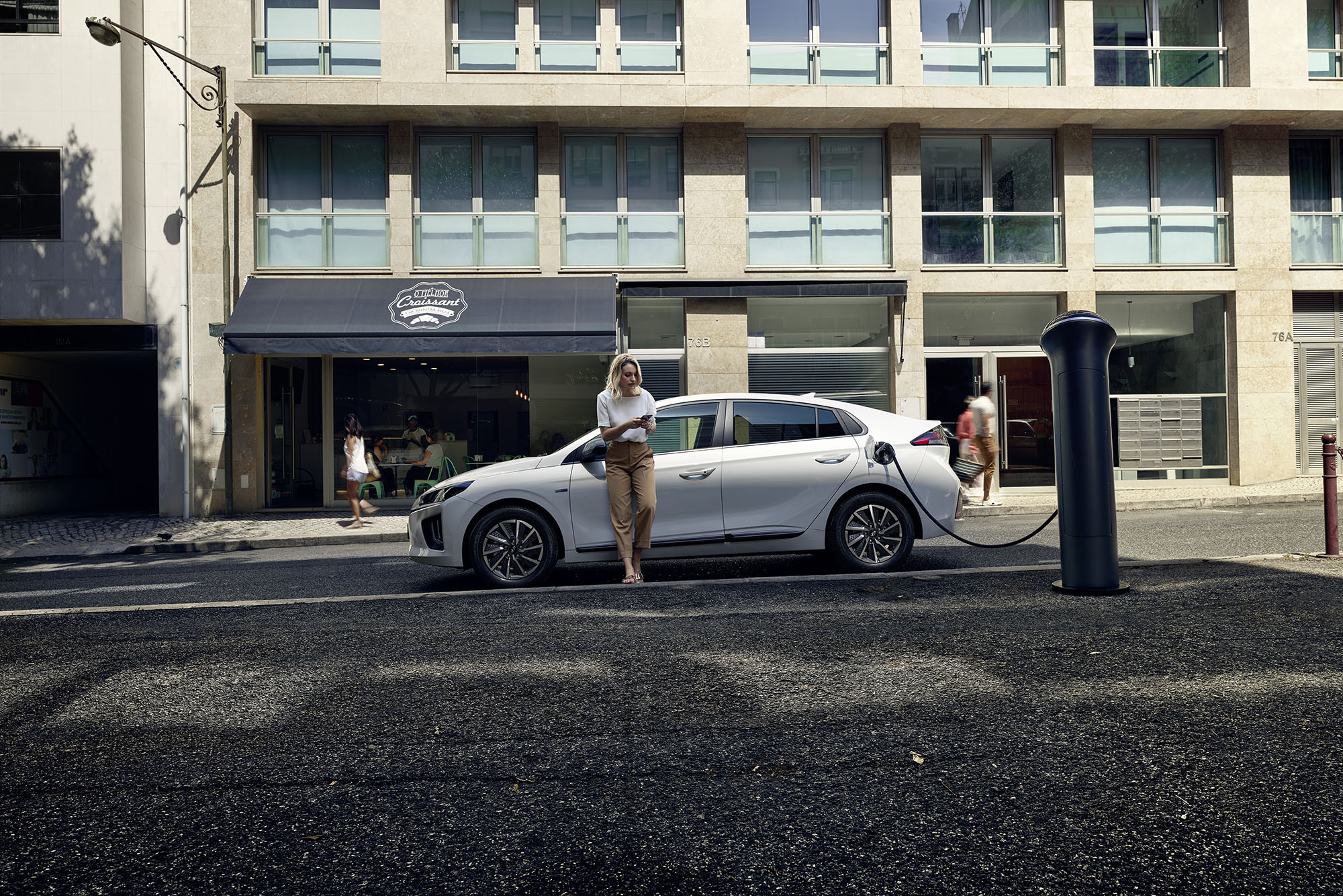 Lokasi SPKLU Untuk Pengisian Daya Mobil Listrik Hyundai Anda