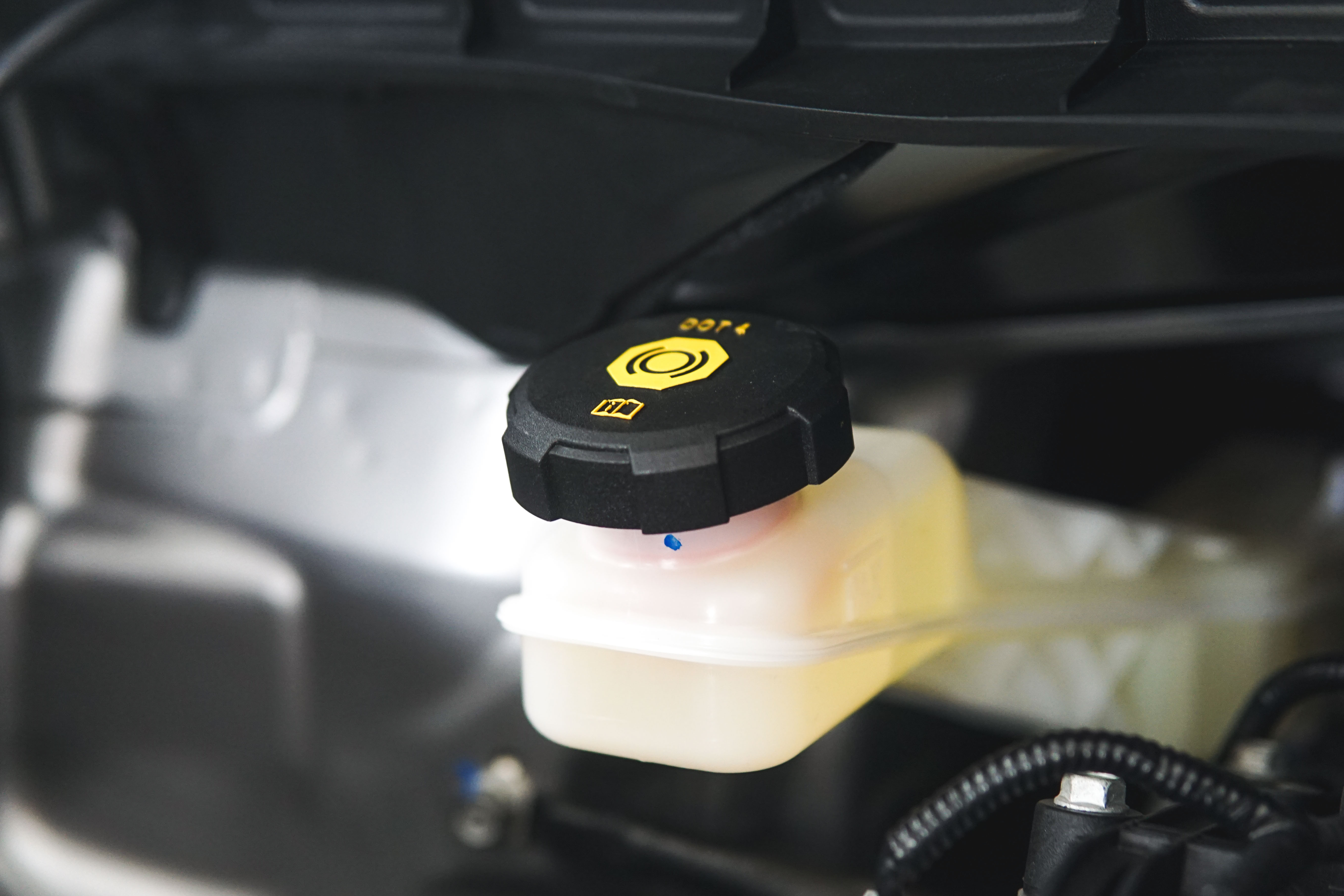 3 Bahaya Bila Menggunakan Minyak Rem Yang Salah