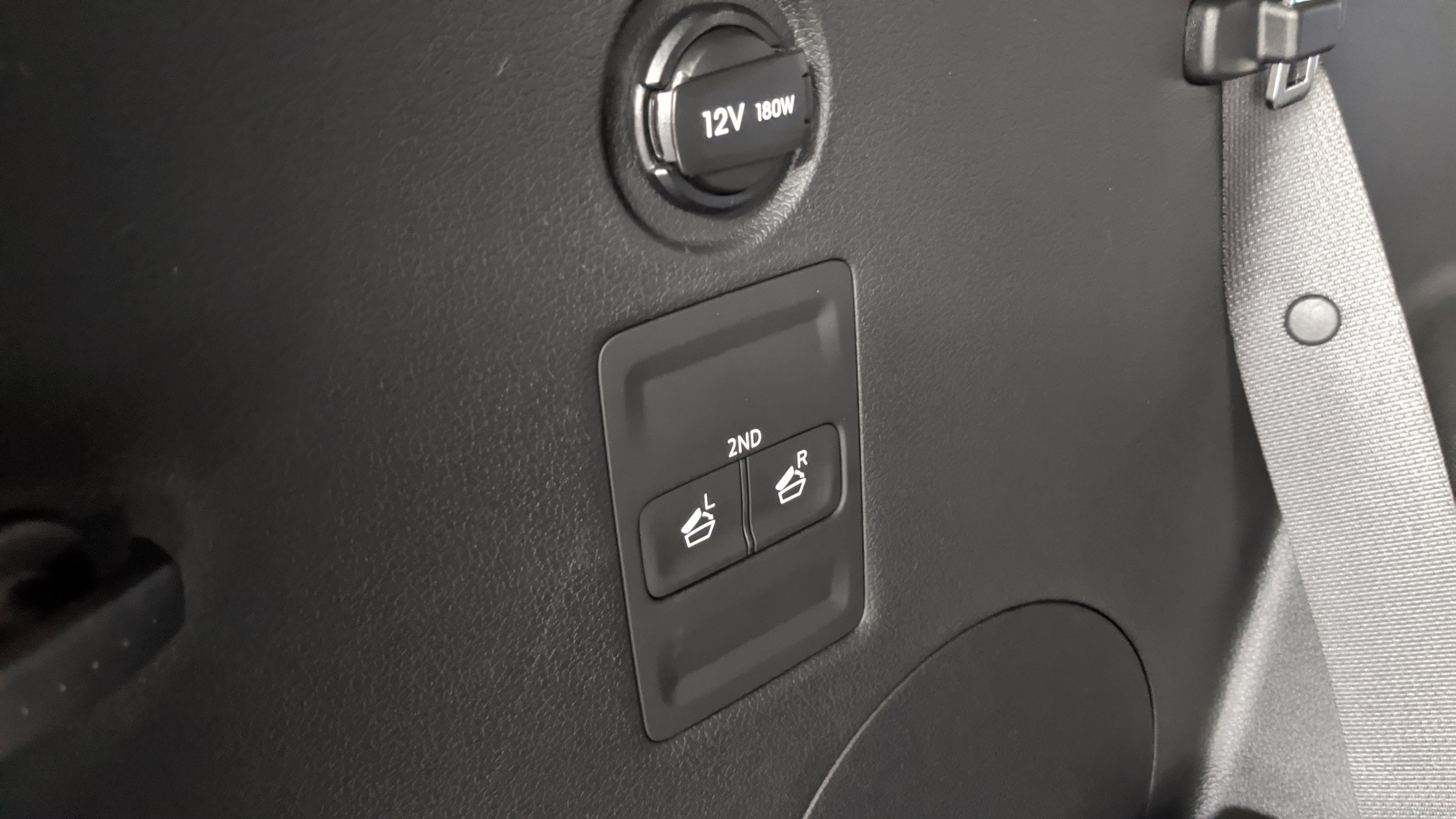 Hyundai Palisade Mudahkan Pelipatan Bangku