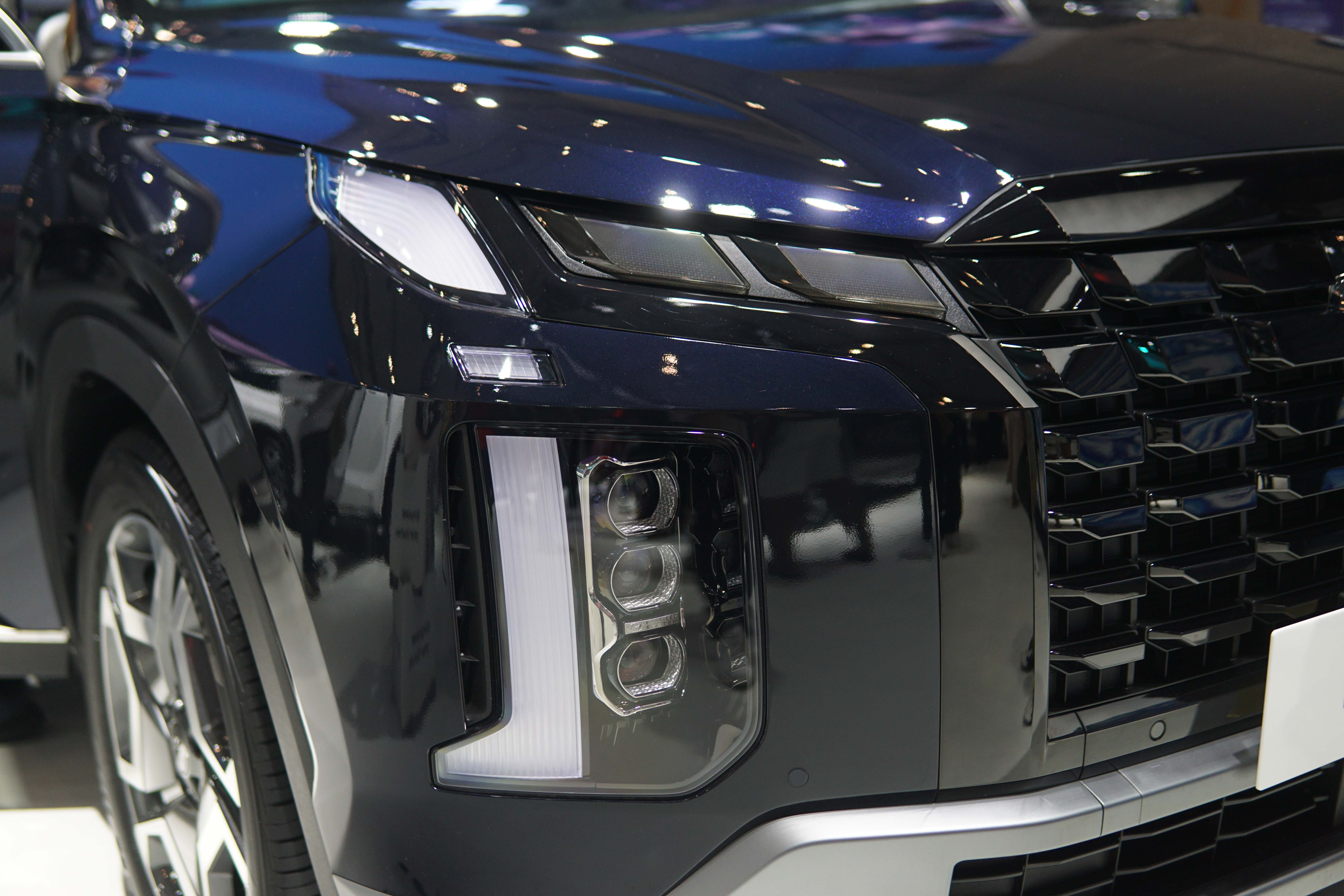 3 Alasan Mengapa Lampu Mobil Banyak Terletak Di Bumper