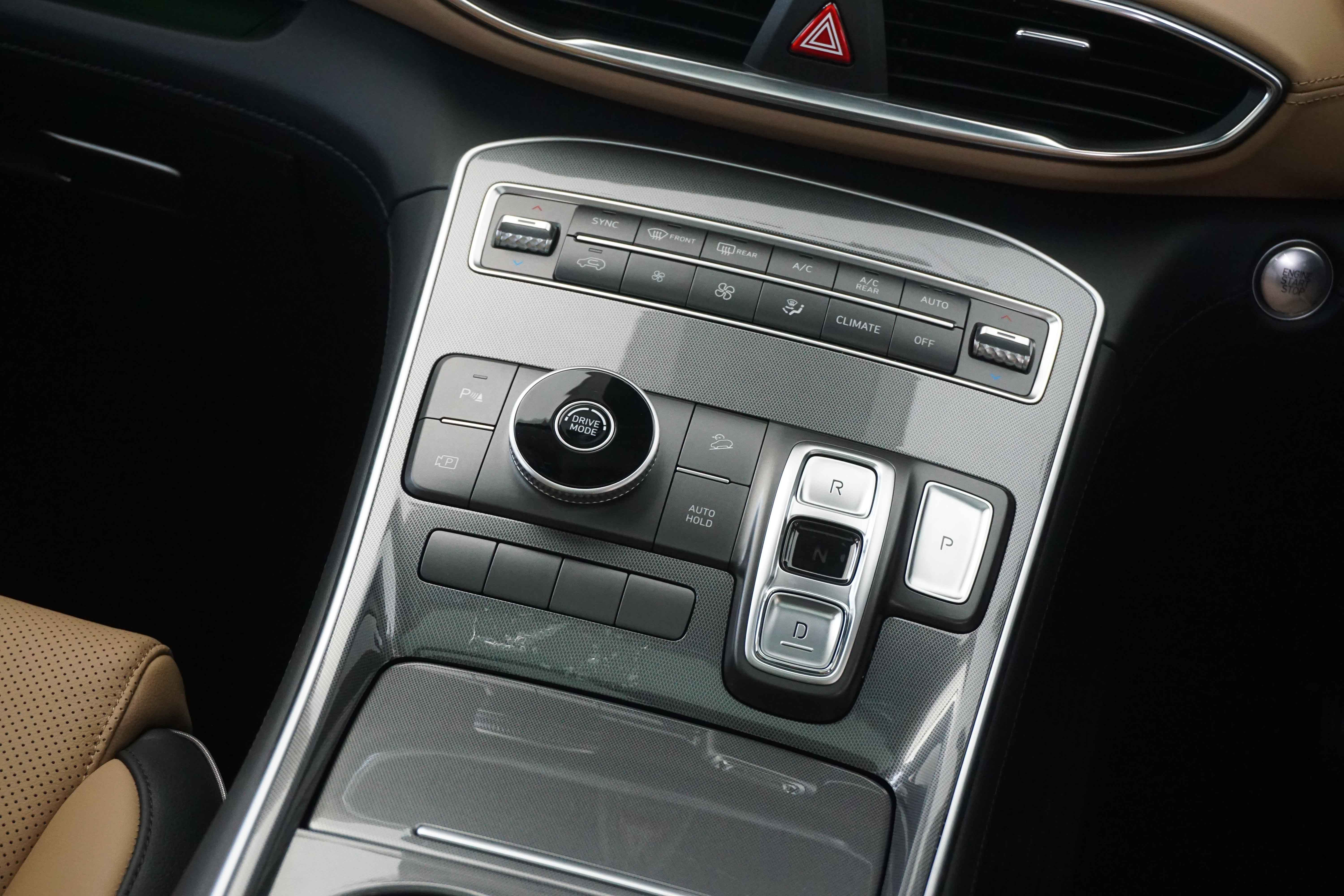 Transmisi DCT Hyundai Santa Fe: Cepat, Halus Dan Responsif