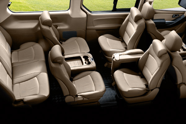 Swivel Seat Hyundai H-1 Tawarkan Rasa Kebersamaan