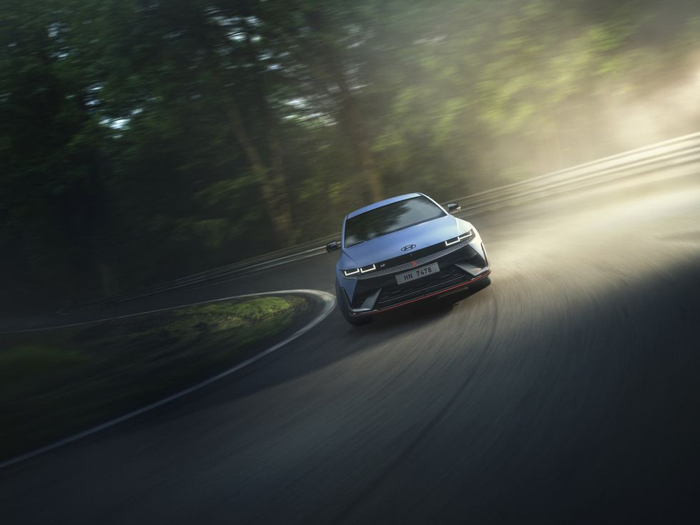 Hyundai Ioniq 5 N: Mobil Elektrik Bertenaga 650 Ps!