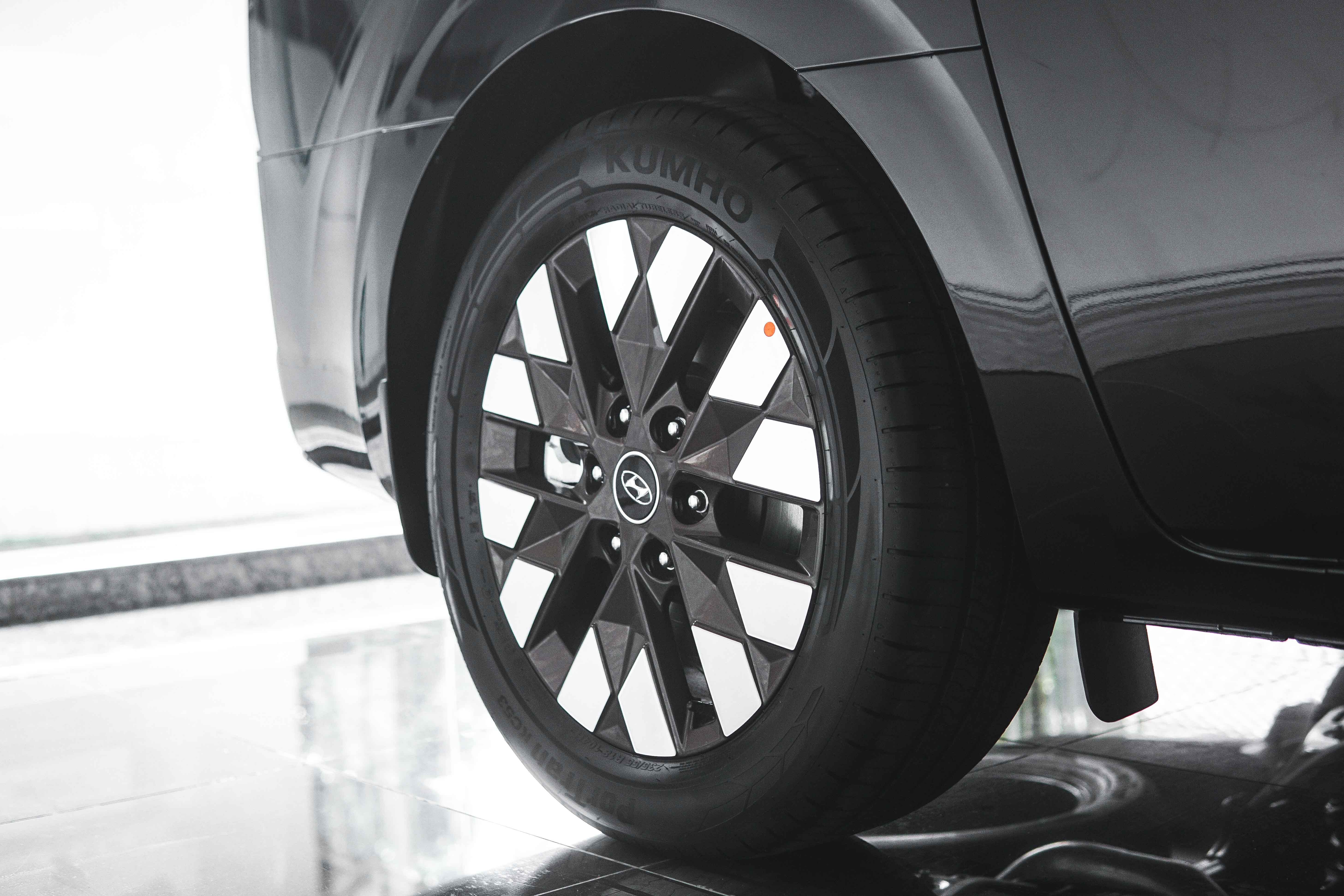 Electronic Brake Distribution Cegah Ban Belakang Terkunci