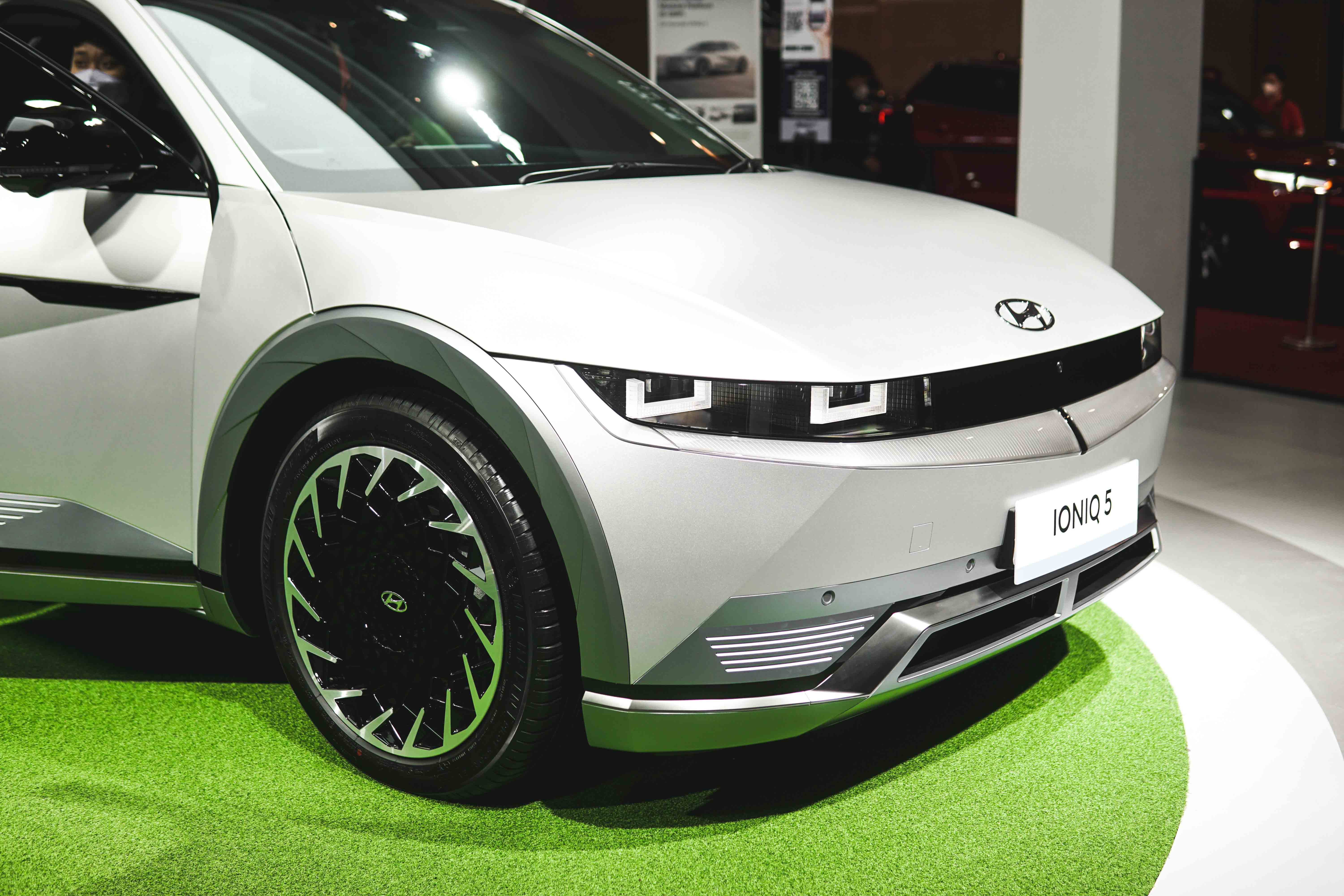 Semakin Santai Dengan Smart Cruise Control Hyundai Ioniq 5