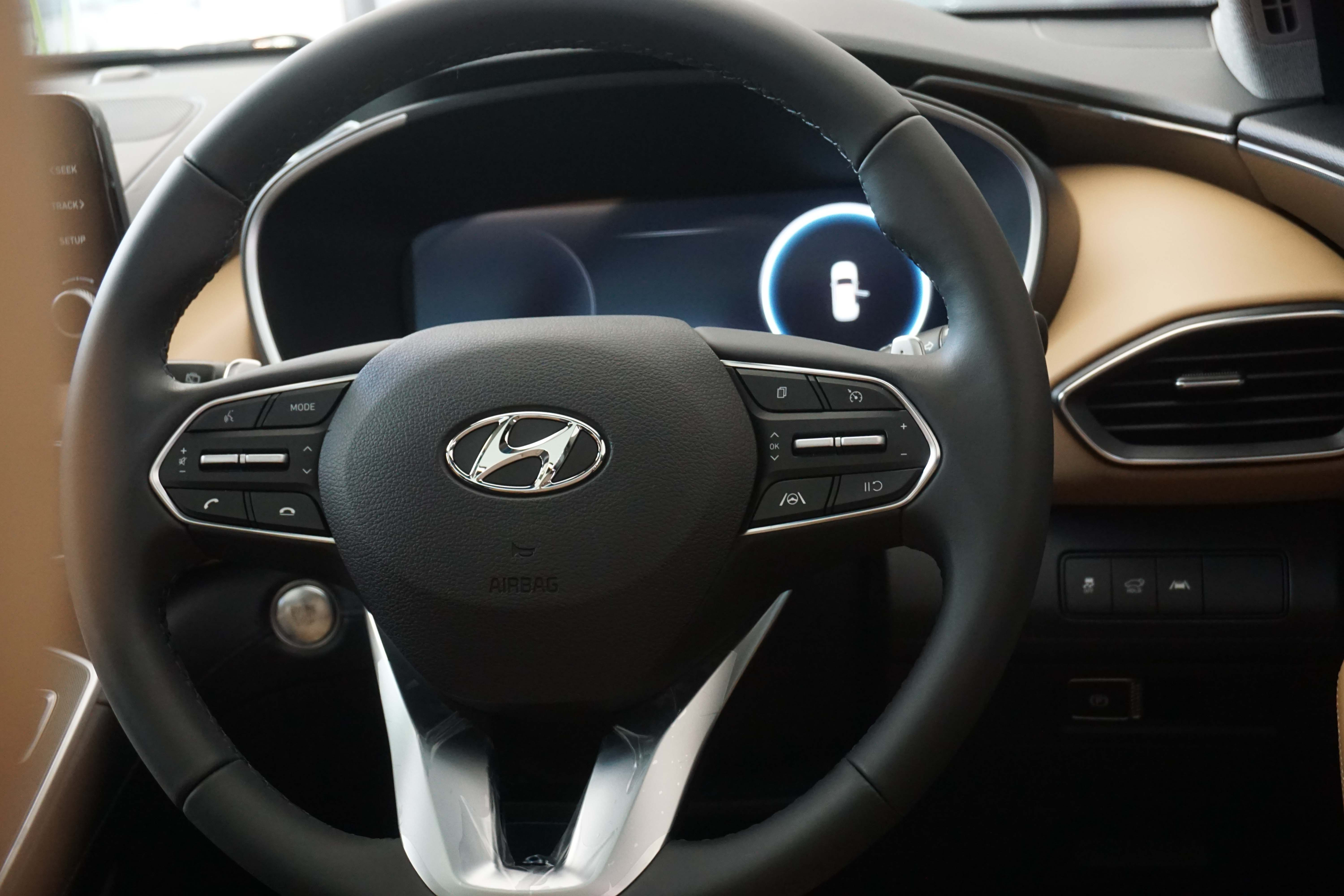 6 Cara Cegah Kantuk Saat Mengemudikan Mobil Hyundai Kesayangan