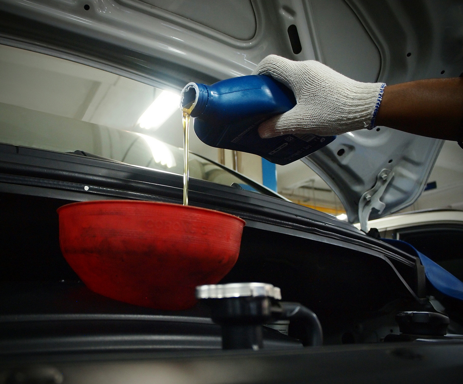 Jangan Isi Oli Mesin Melebihi Batas Maksimum