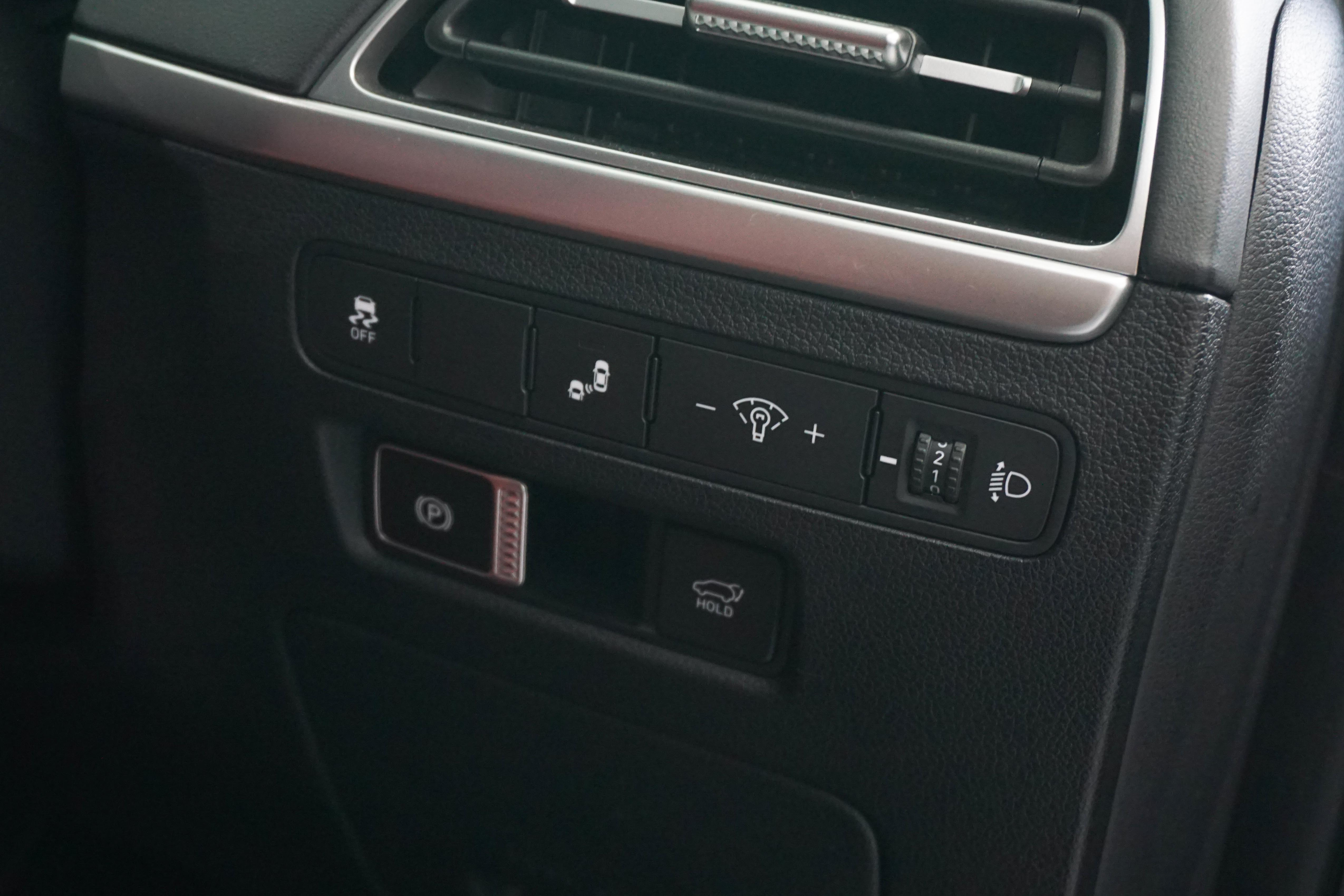 Lampu Depan Diatur Menyesuaikan Beban Kendaraan