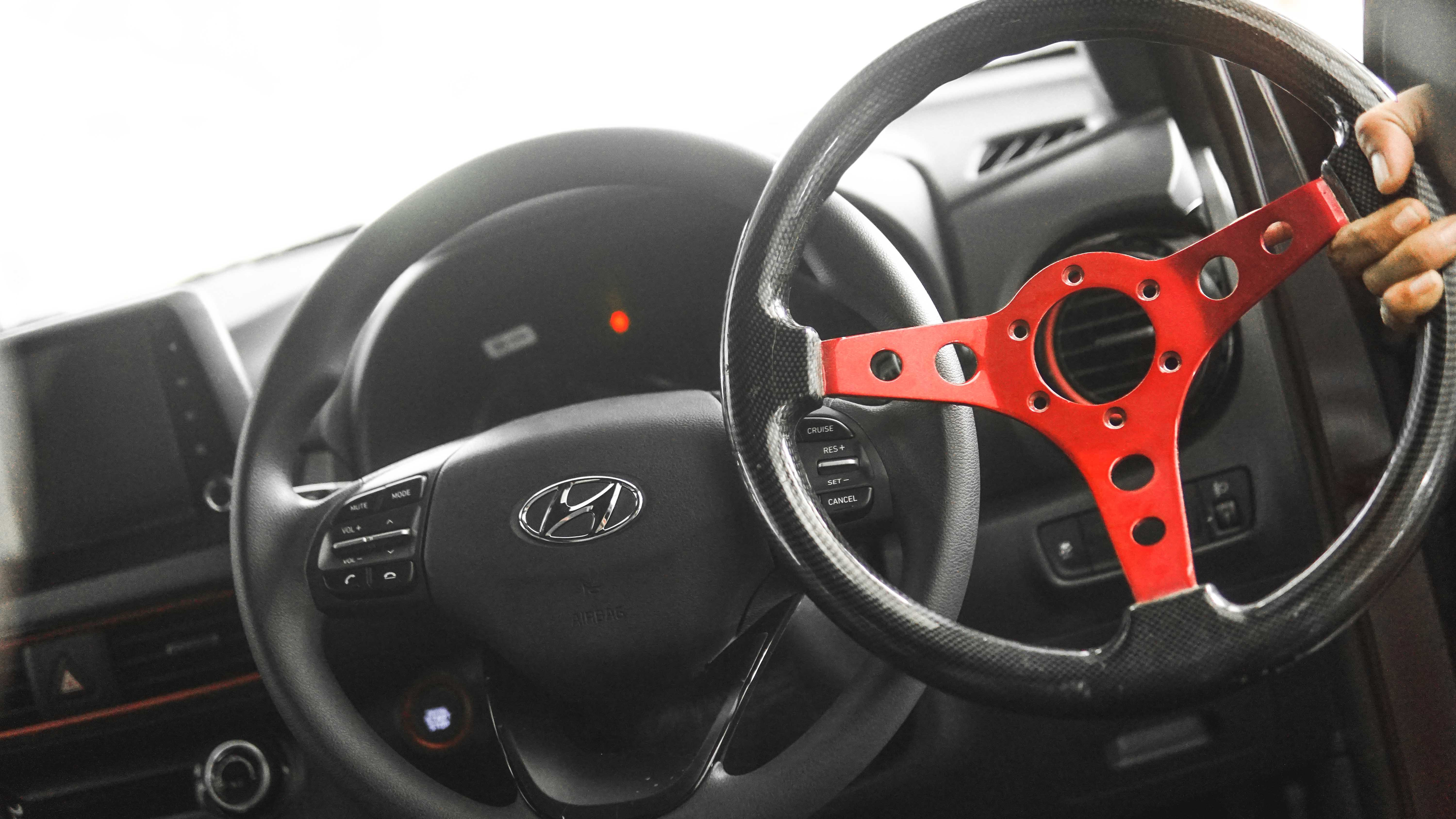 Modifikasi Setir Berpengaruh Pada Rasa Berkendara, Fitur dan Safety