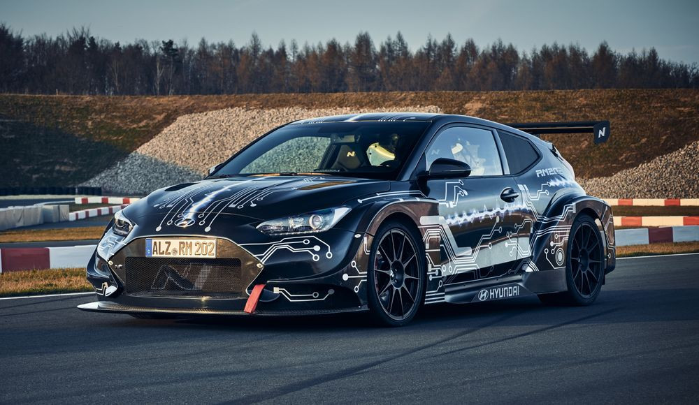 Mobil Konsep Listrik Hyundai RM20e Bertenaga 810 HP Dan Torsi 960 Nm