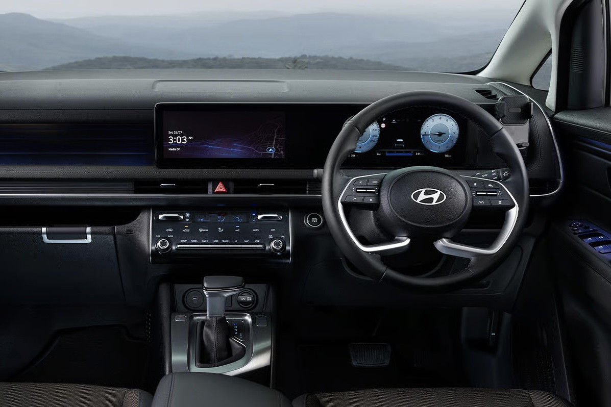 Setir Hyundai STARGAZER Cartenz X Tak Hanya Nyaman Digenggam, Tapi Juga Kaya Fitur